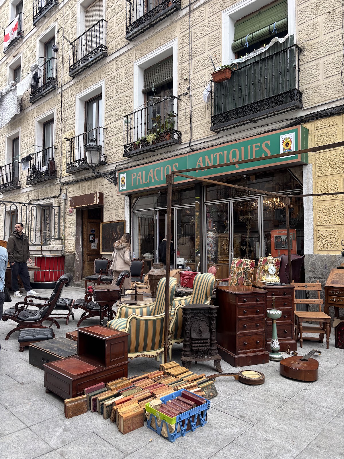 El Rastro Market