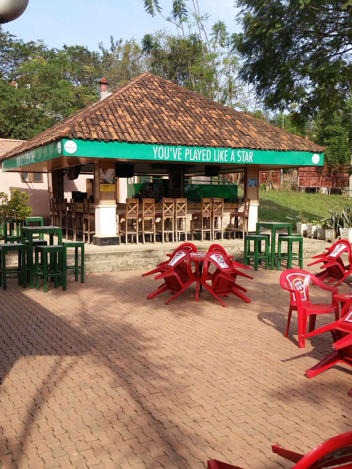 Nyarutarama Golf Club