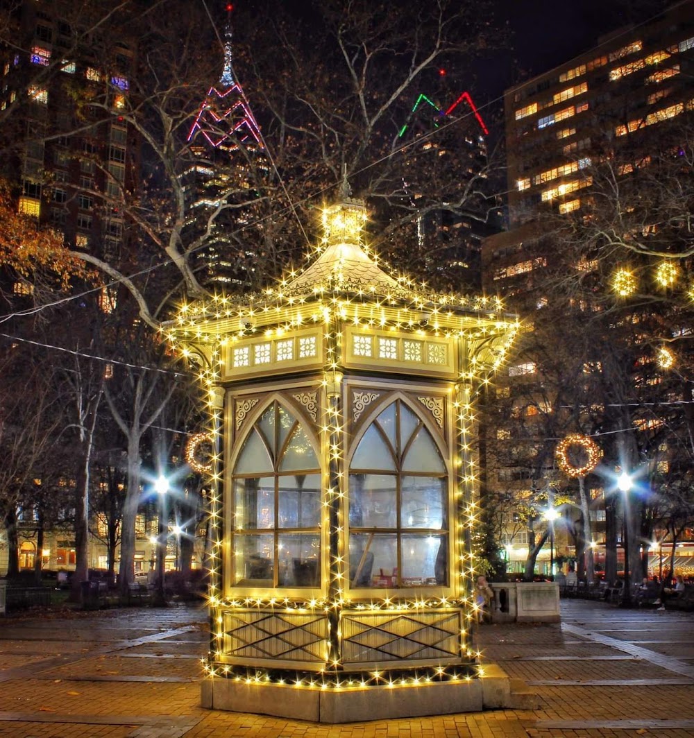 Rittenhouse Square photo 3