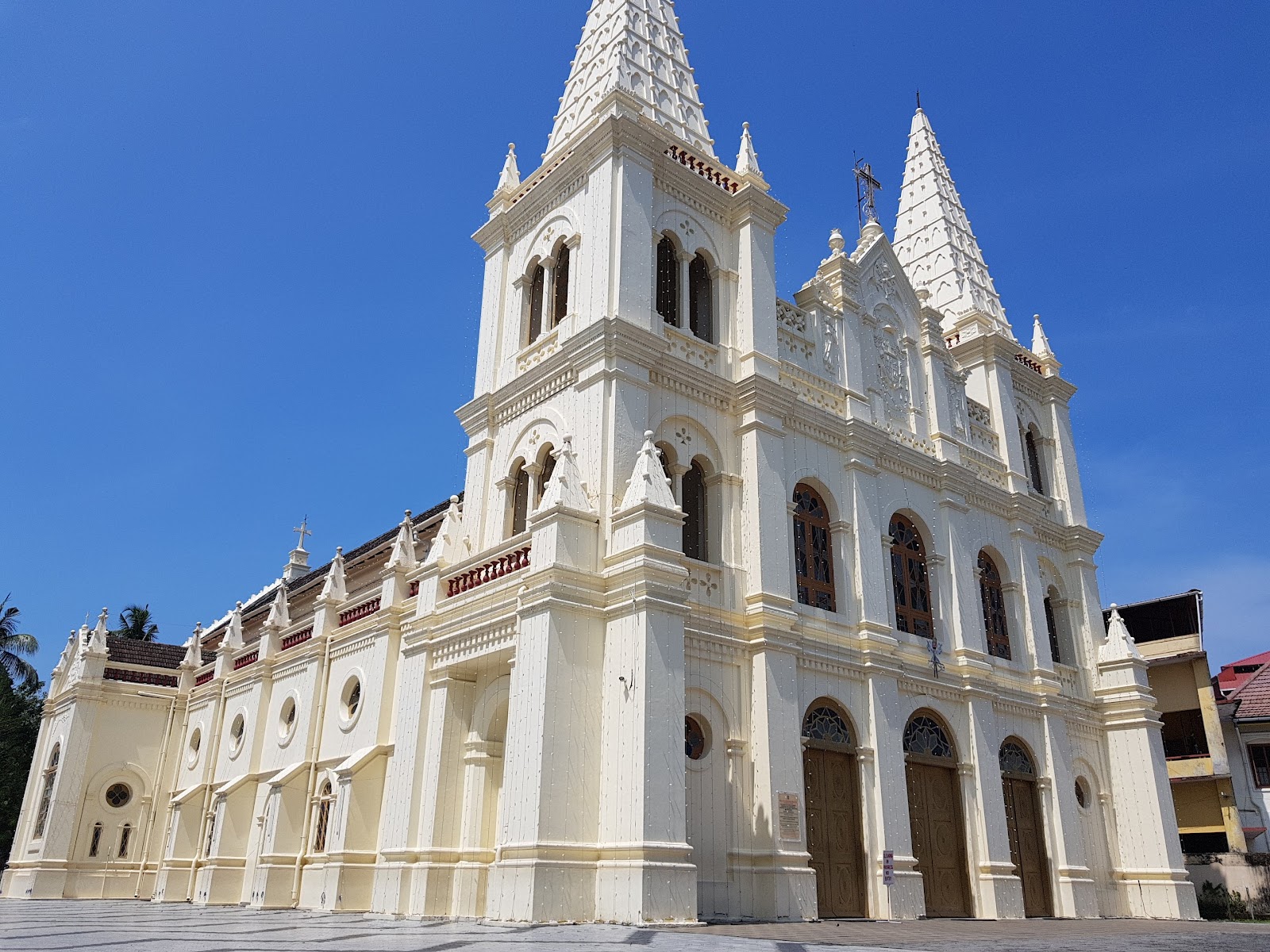 Santa Cruz Roman Catholic Cathedral Basilica Church