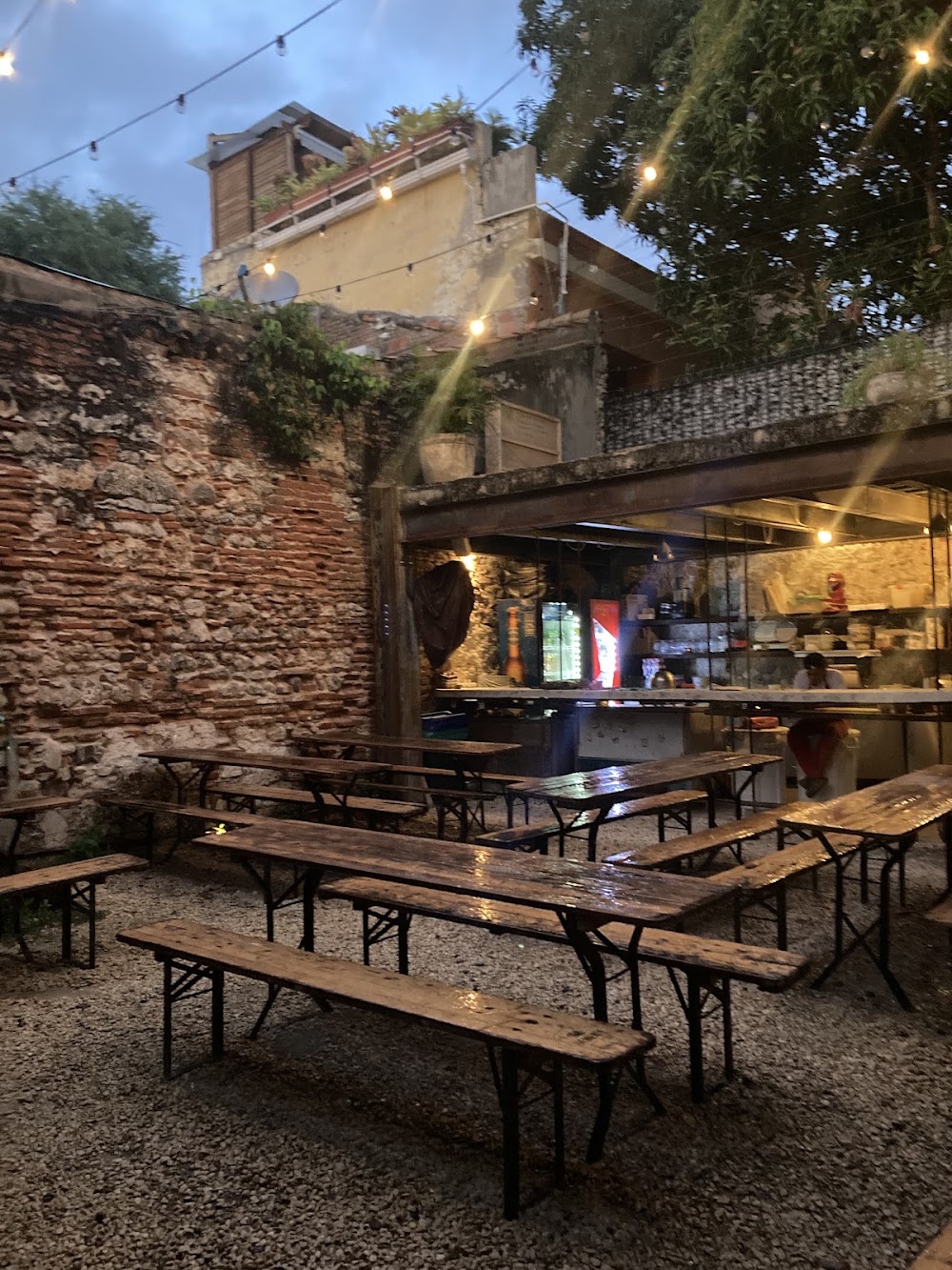 Demente Tapas Bar