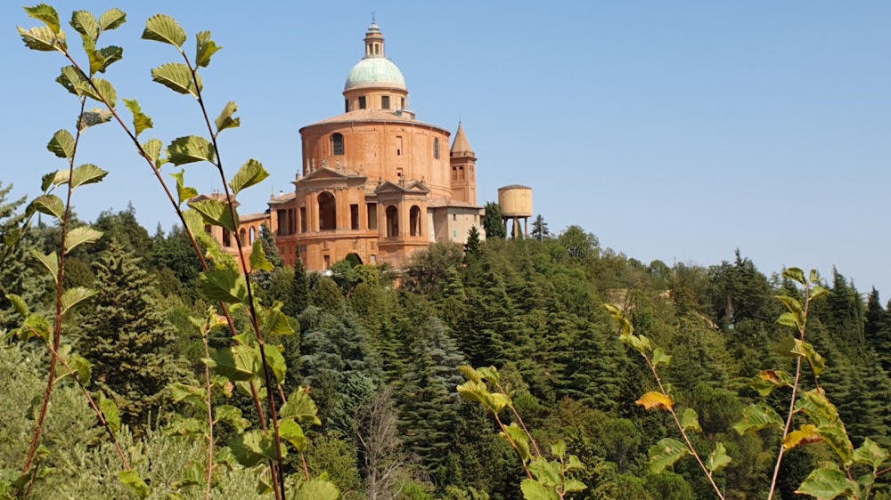 Piazza San Luca photo 2