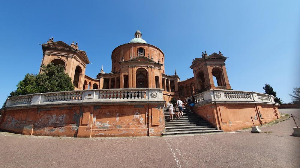Piazza San Luca photo 3