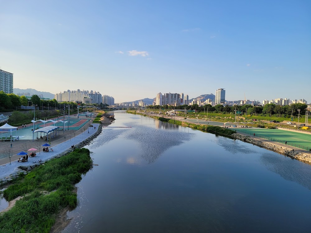 Jeongneungcheon Stream