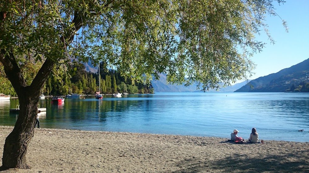 Queenstown Beach