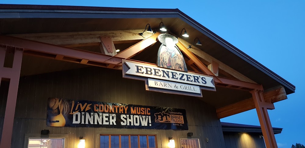 Ebenezer's Barn and Grill Dinner Show