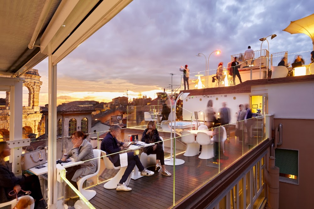 Terrazza Arena Sky Lounge Bar & Restaurant