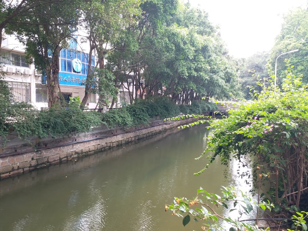 Xinhupu Road